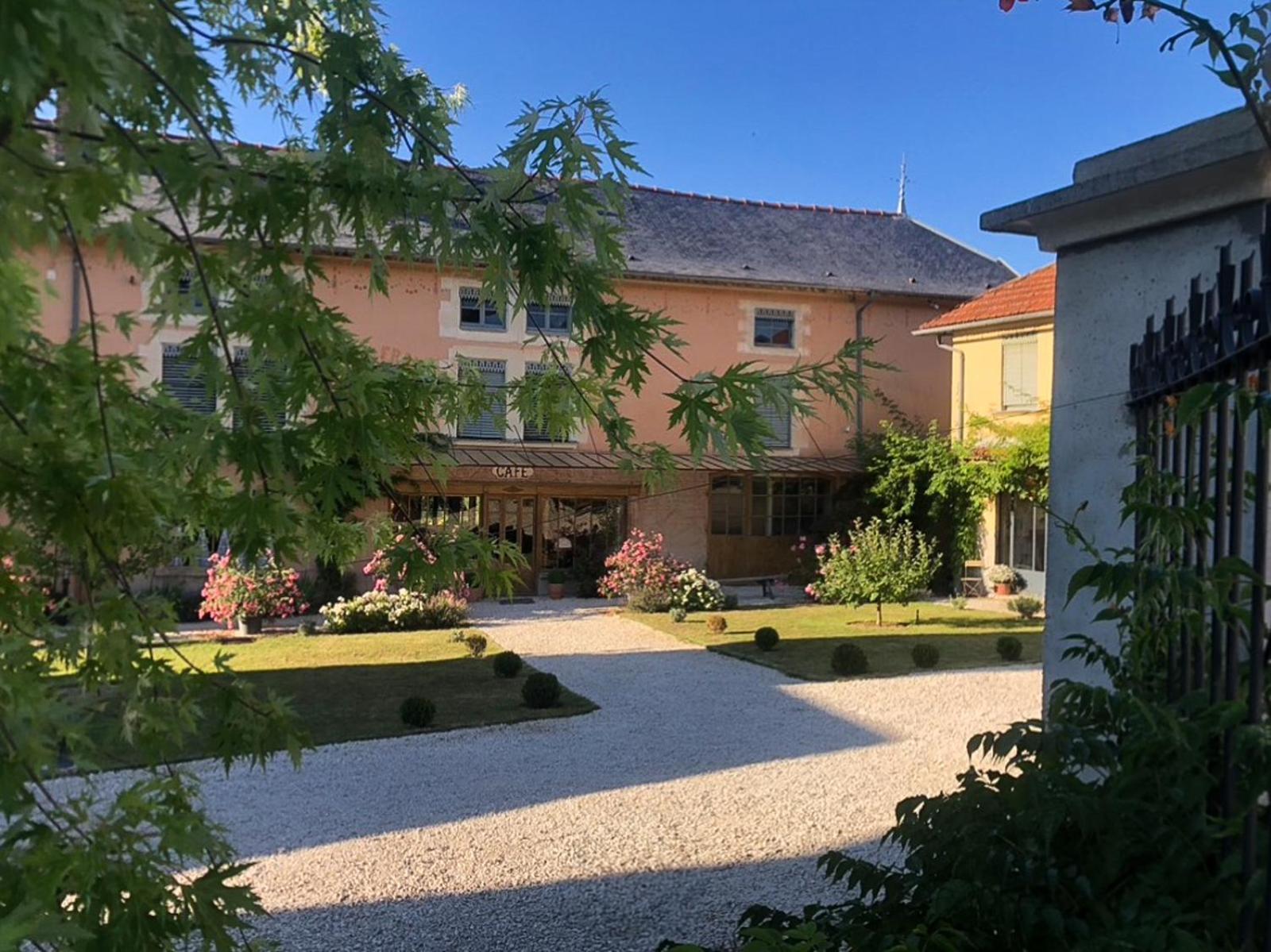 Domaine Hotel De France Cunfin Luaran gambar